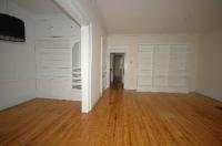 276-west-11th-apt-3-lr2-empty-web.jpg